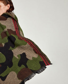 Poncho Feminino de Inverno - Verde Exército